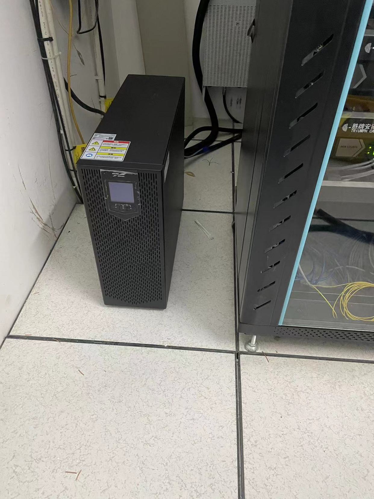 科華GFM-3000/2V/3000Ah鉛酸蓄電池 大容量、長(zhǎng)續(xù)航工業(yè)能源解決方案